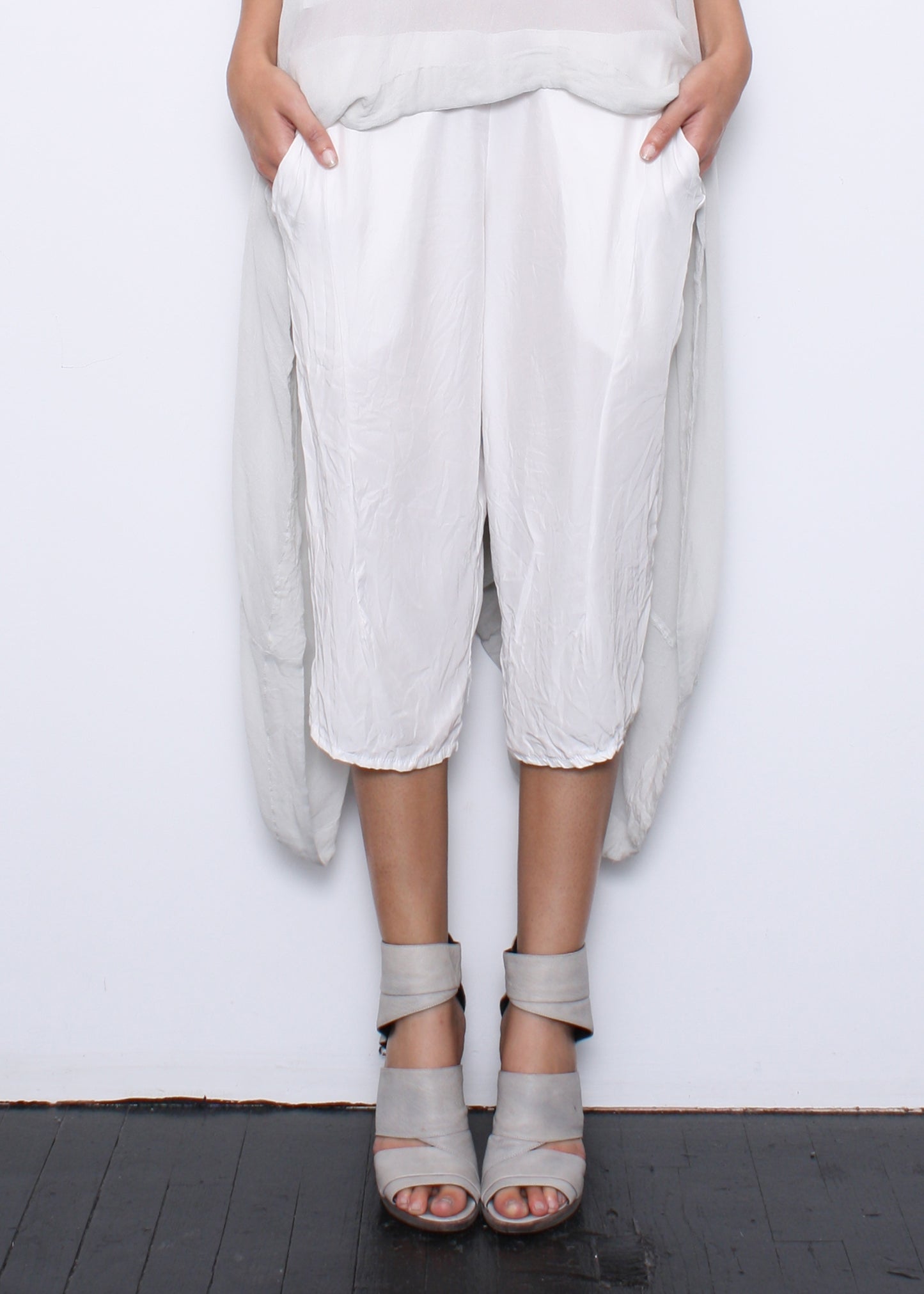 ARCHIVE 40049 - blow pant smoke