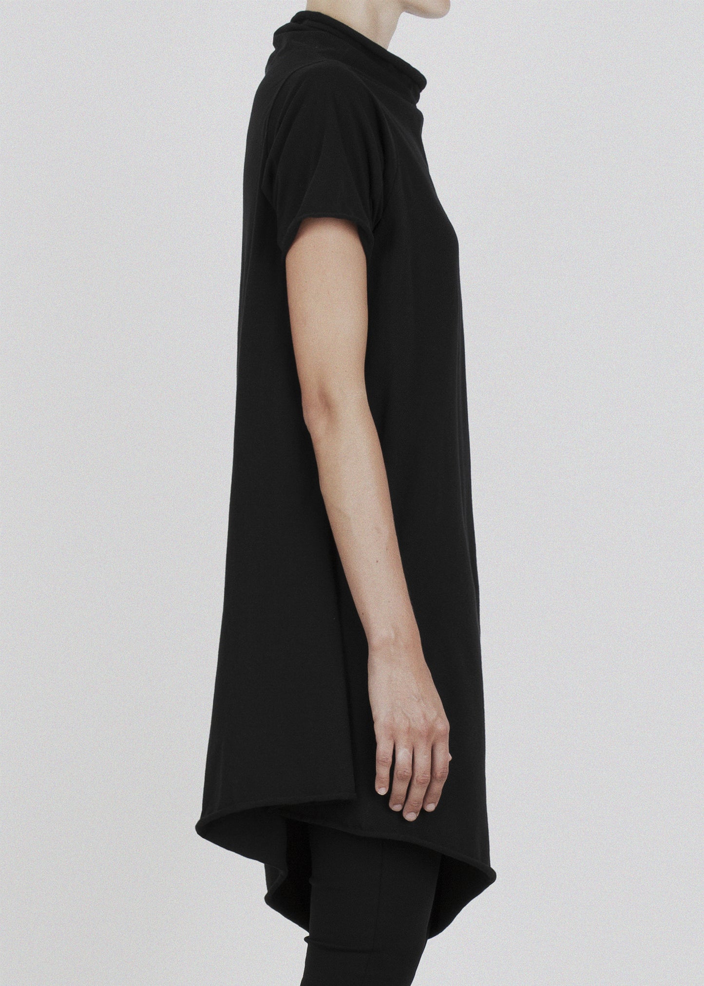 CO_010_02 drop tunic black