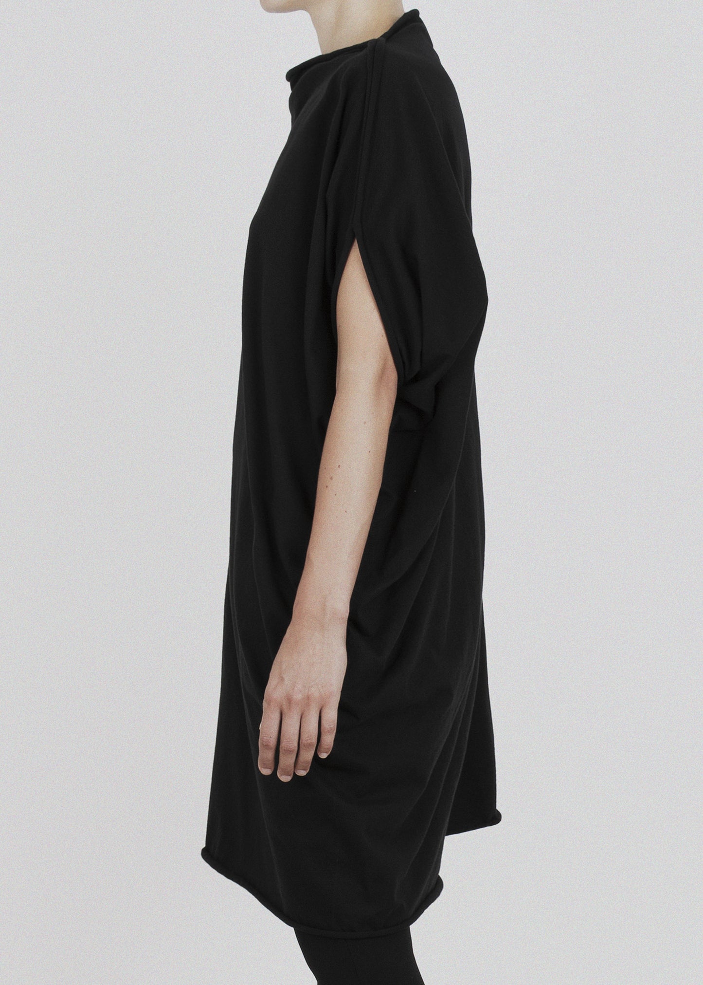 CO_010_02 drop tunic black