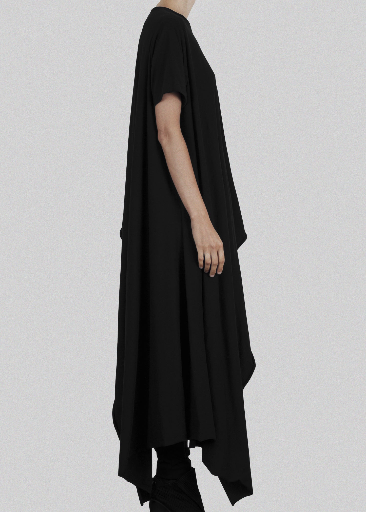 CO_011_02 swish t black