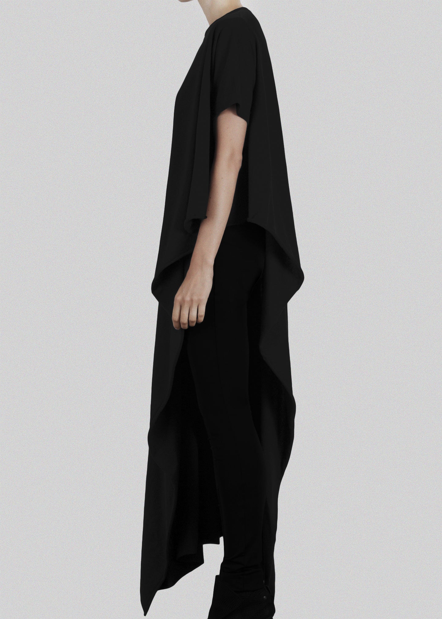 CO_011_02 swish t black