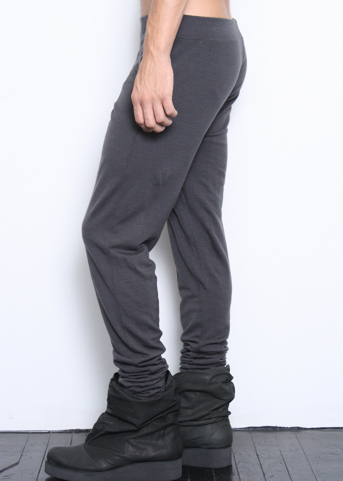 ARCHIVE 40079 - tall sweats grey