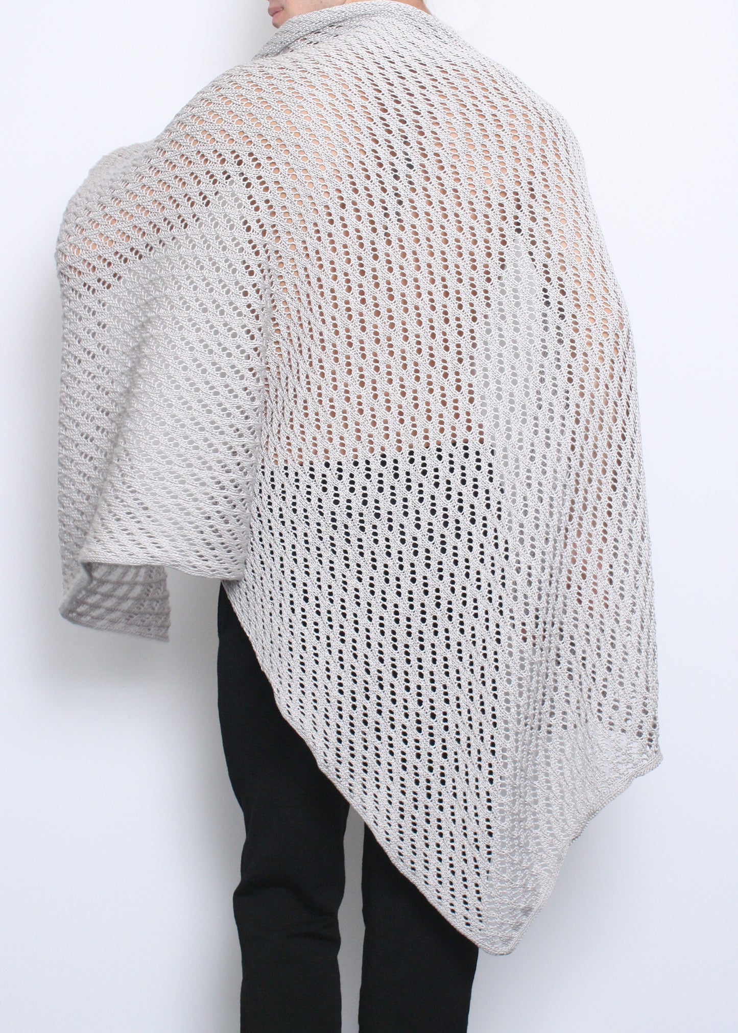 ARCHIVE 40001 - void scarf grey