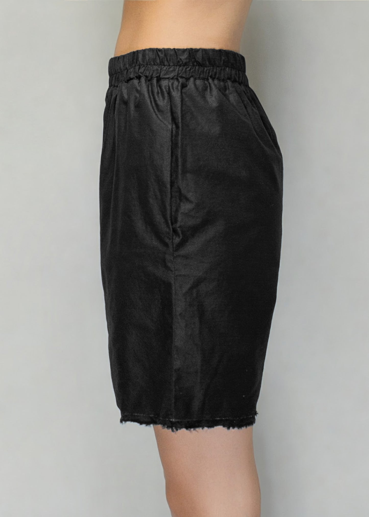 ARCHIVE 50054 - double shorts black