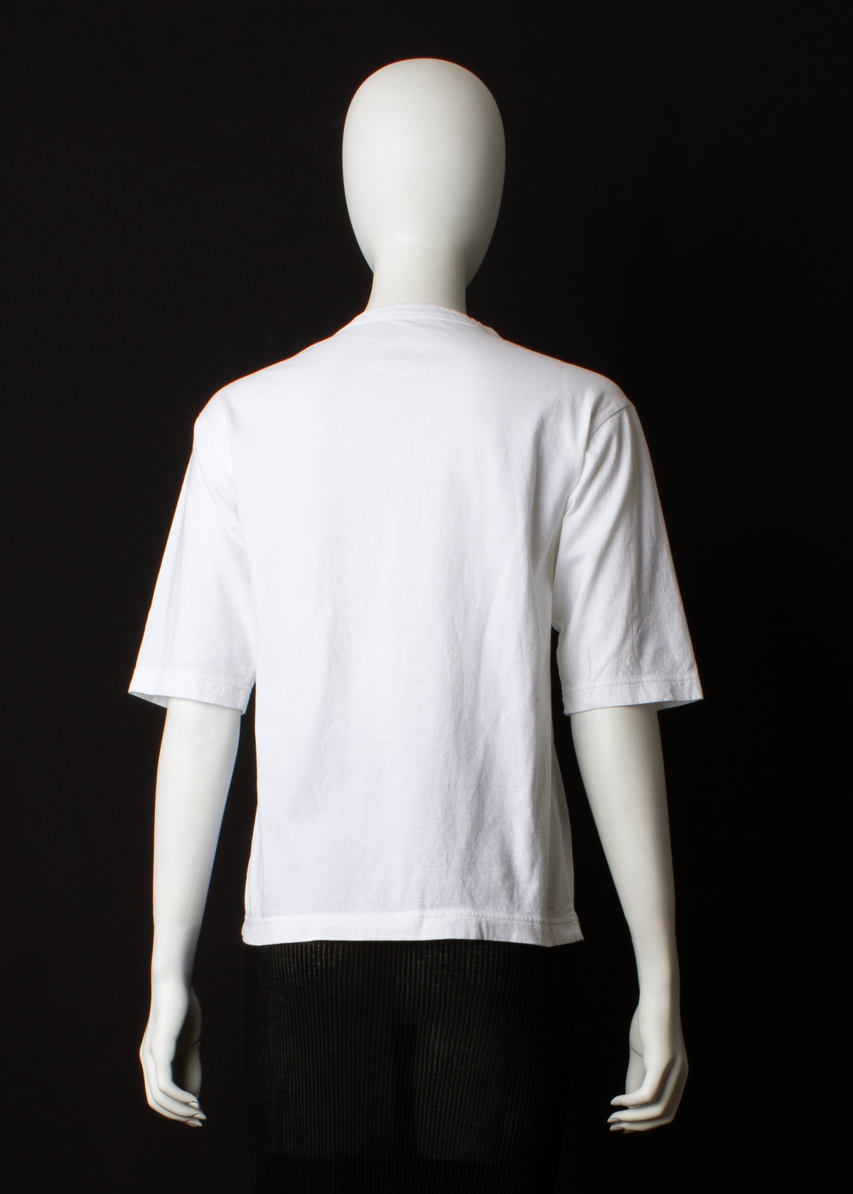 ARCHIVE 30118 - white tshirt with patch