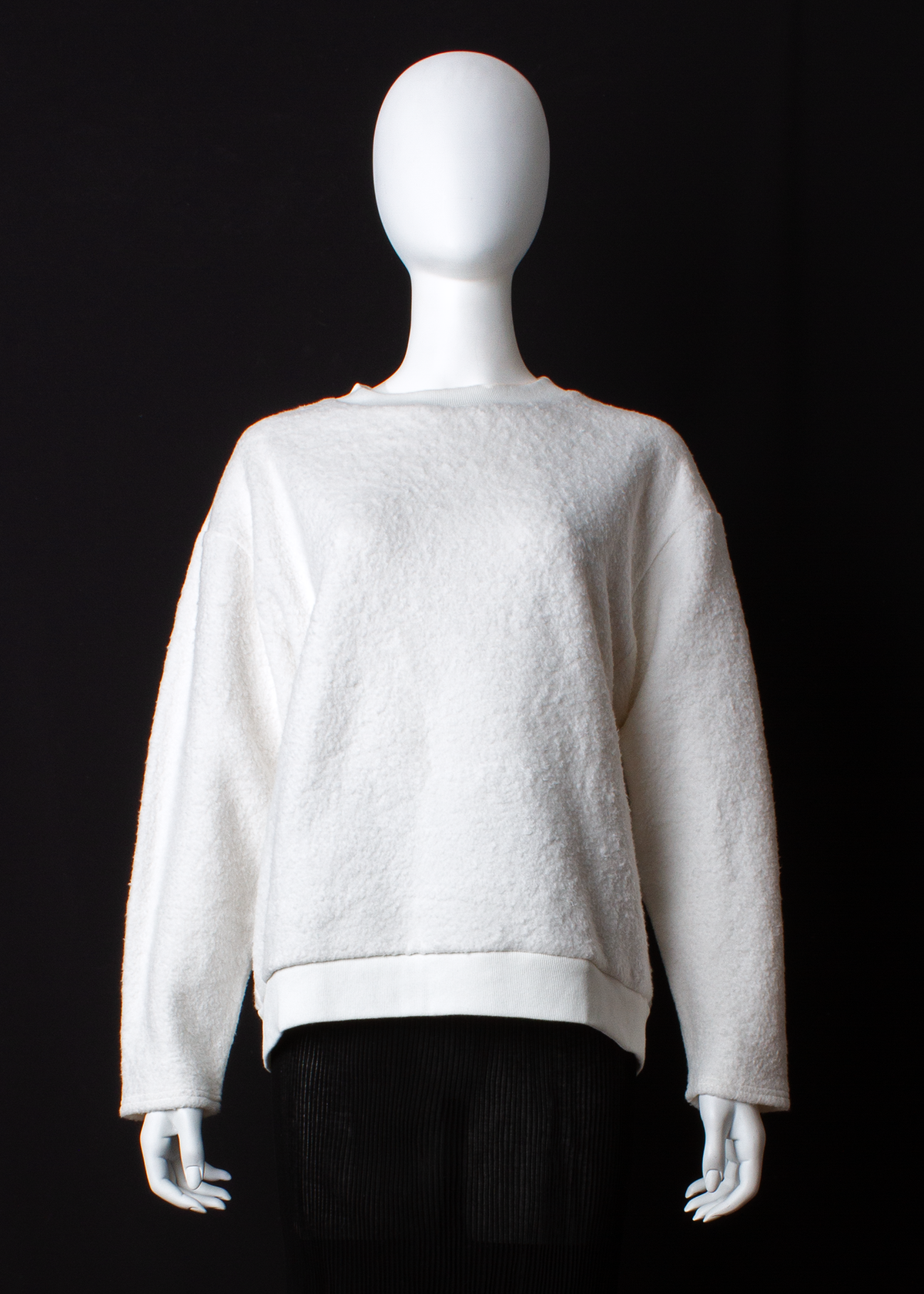 ARCHIVE 30120 - fuzzy white sweatshirt
