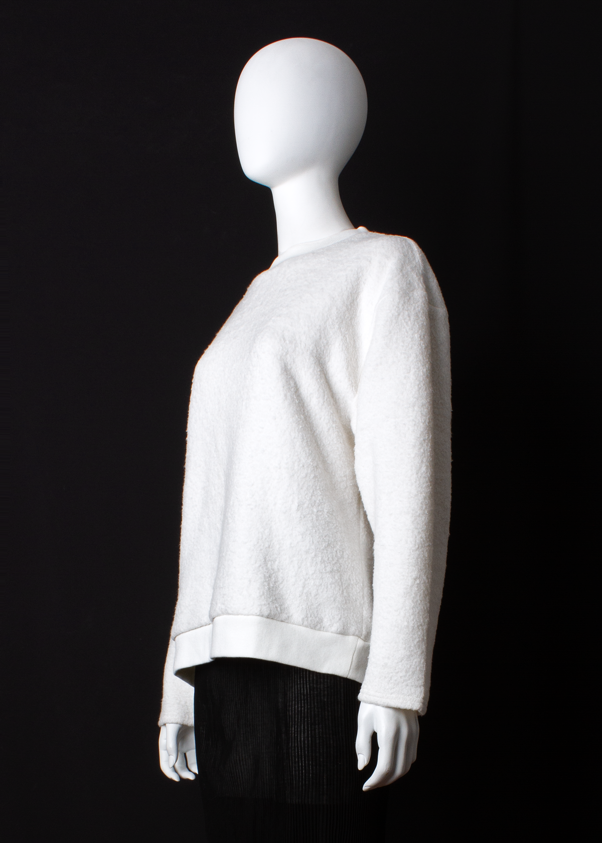 ARCHIVE 30120 - fuzzy white sweatshirt