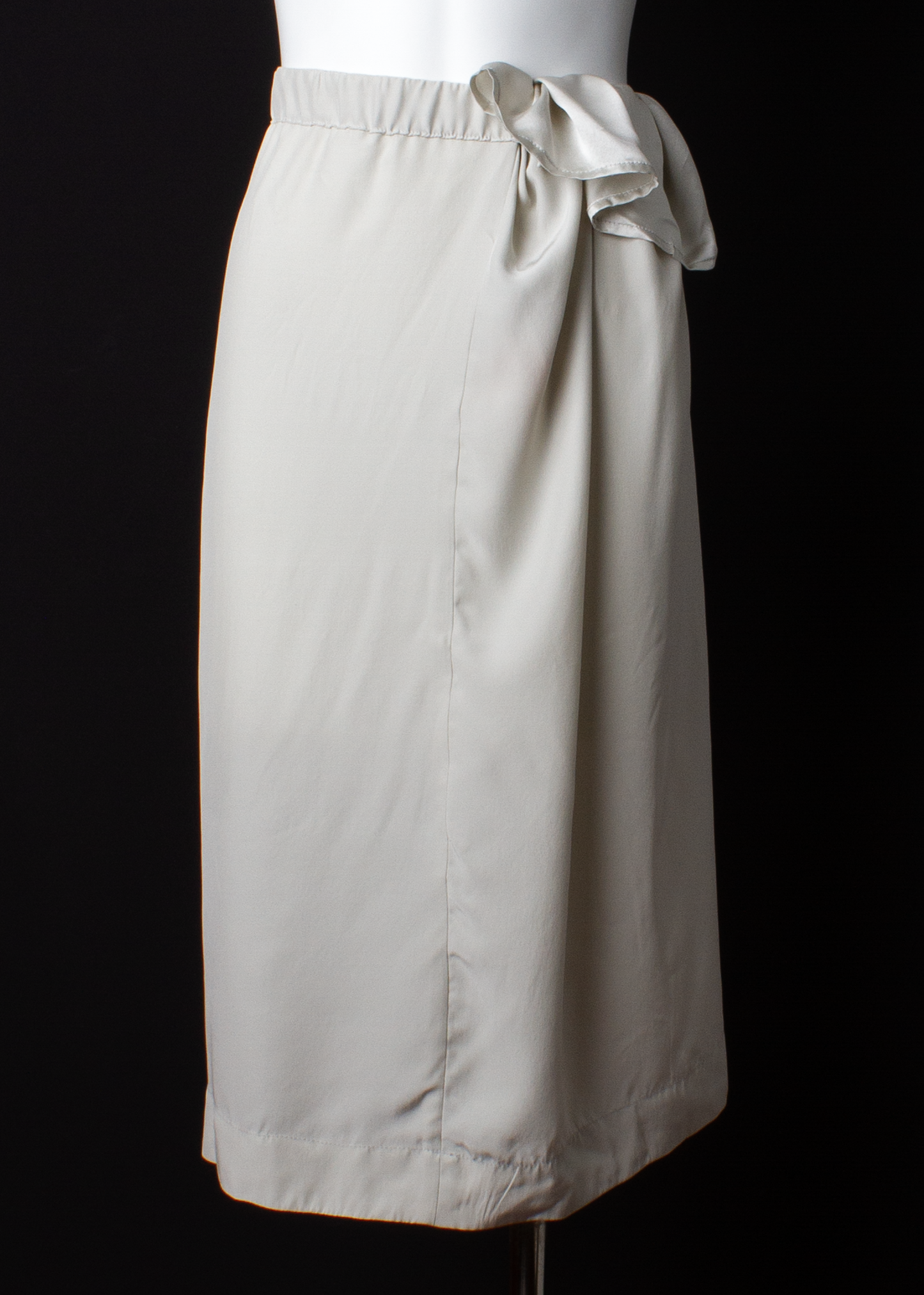 ARCHIVE 50037 - fleet skirt smoke