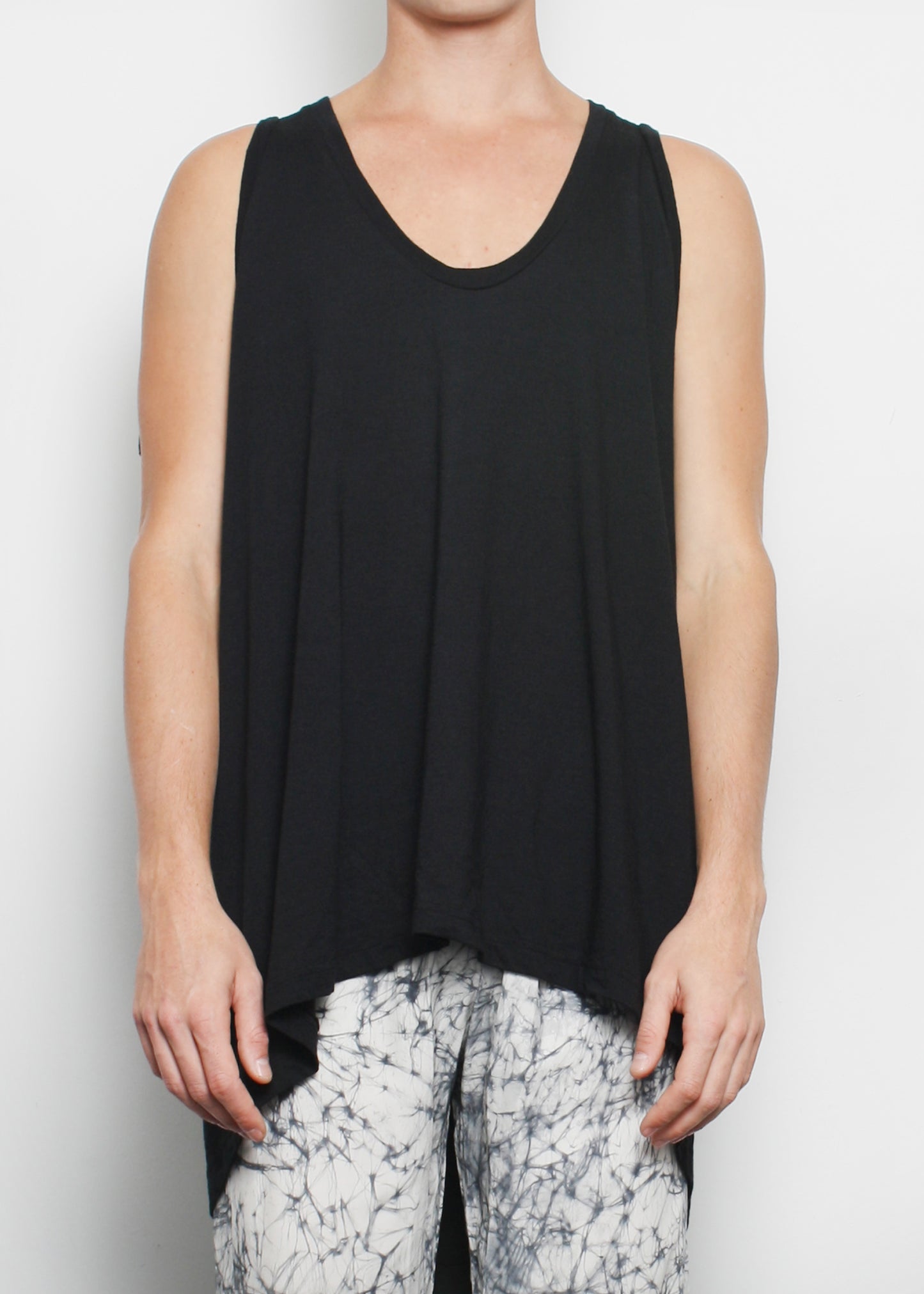 ARCHIVE 40076 - brick t black