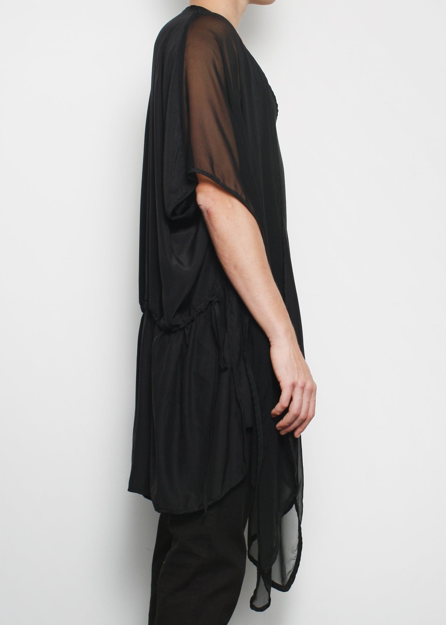 ARCHIVE 40067 - cloak tank black