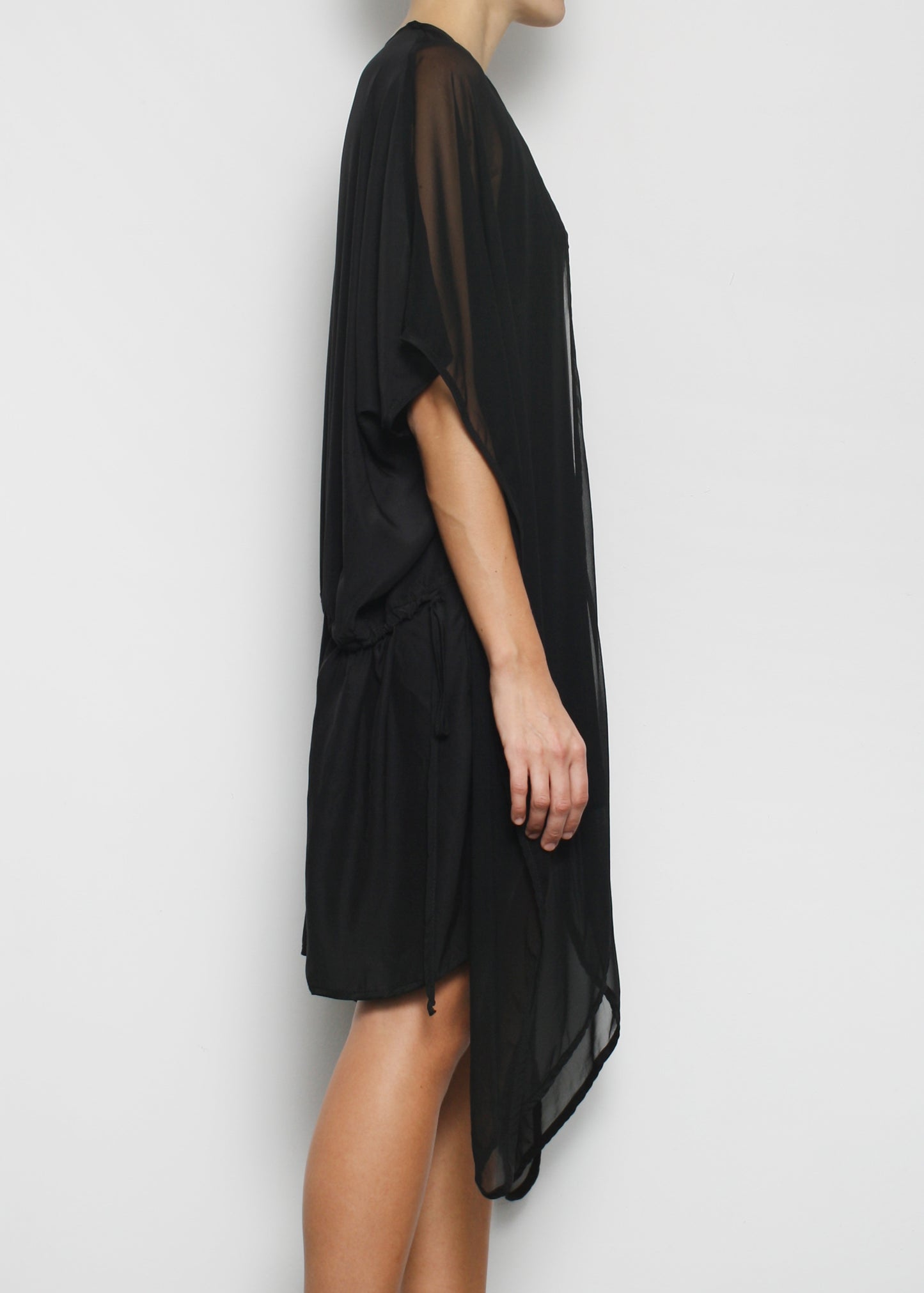 ARCHIVE 40067 - cloak tank black
