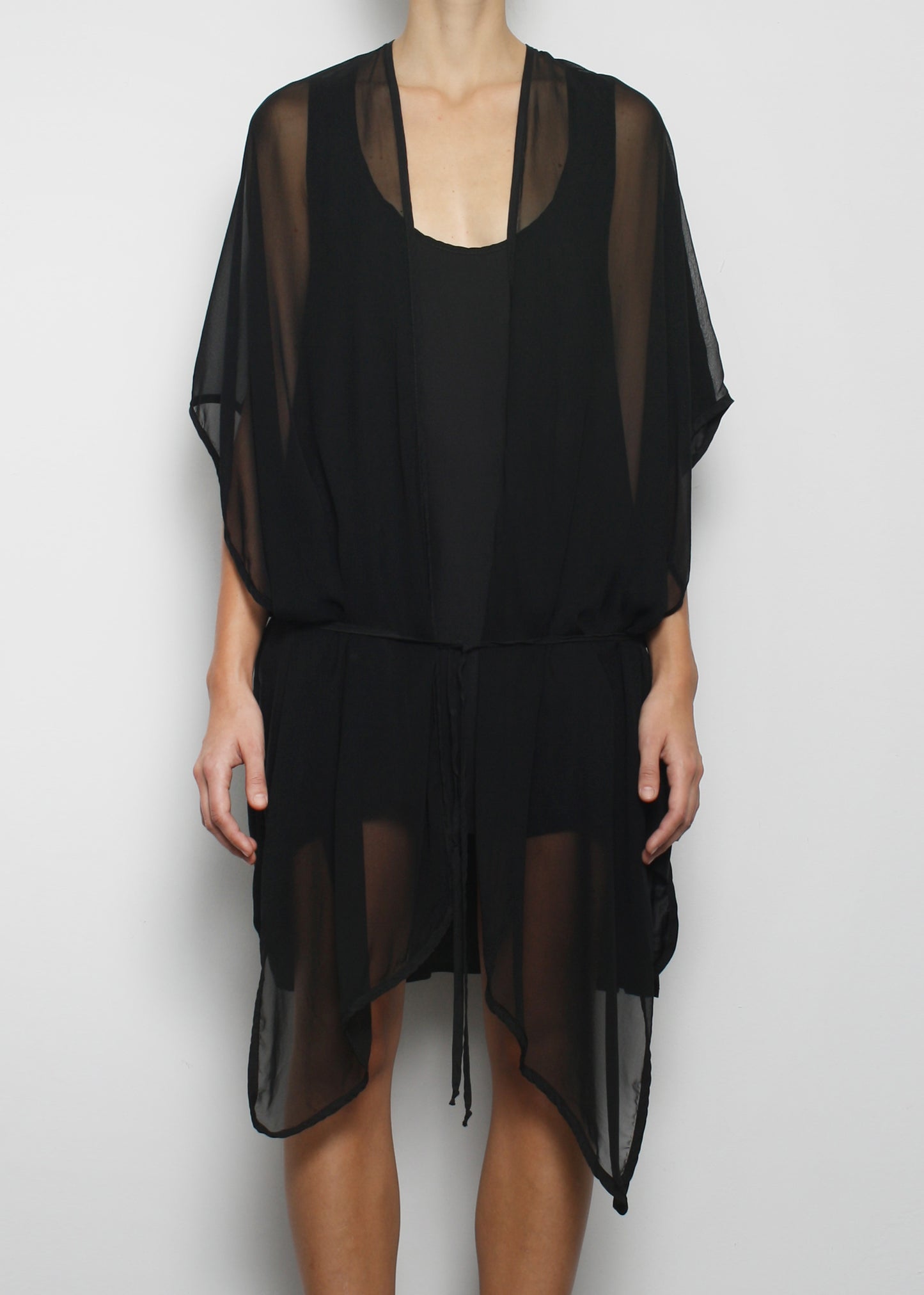 ARCHIVE 40067 - cloak tank black
