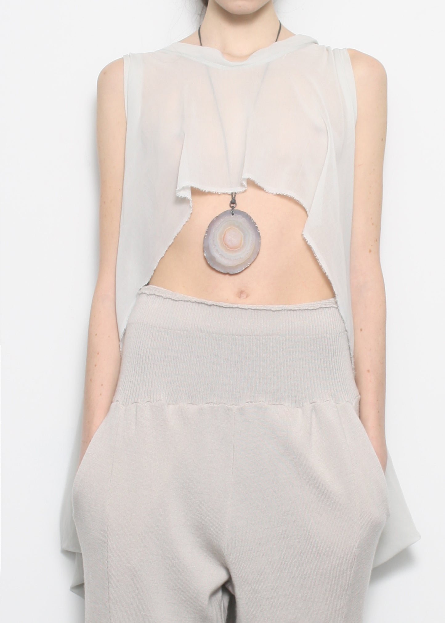 ARCHIVE 40126 - egg necklace