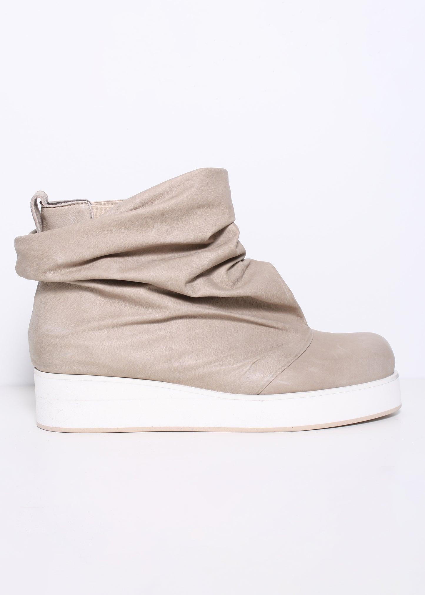 ARCHIVE 40022 - the skin beige