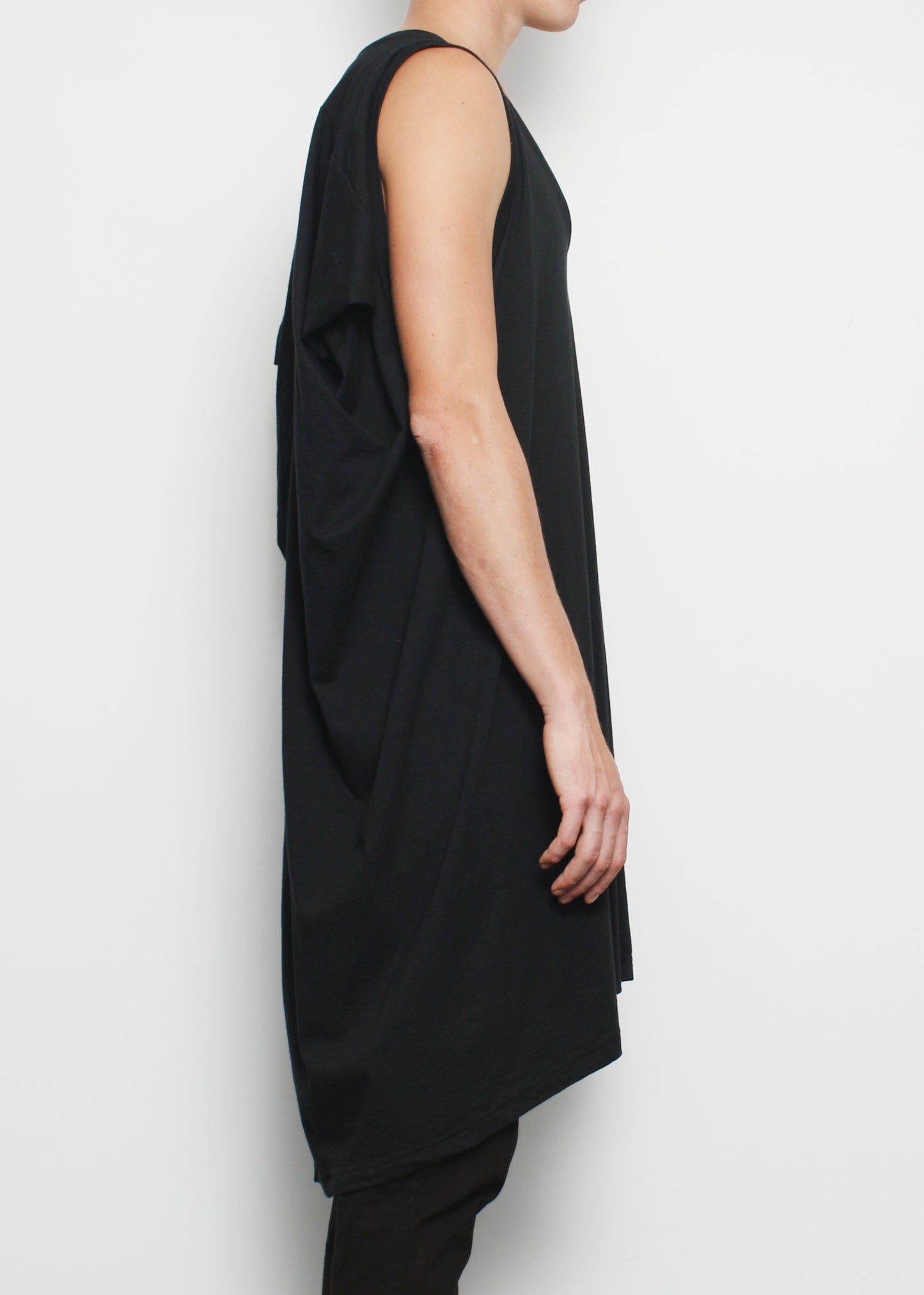 ARCHIVE 40084 - slab tank black