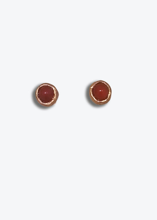 studs - carnelian