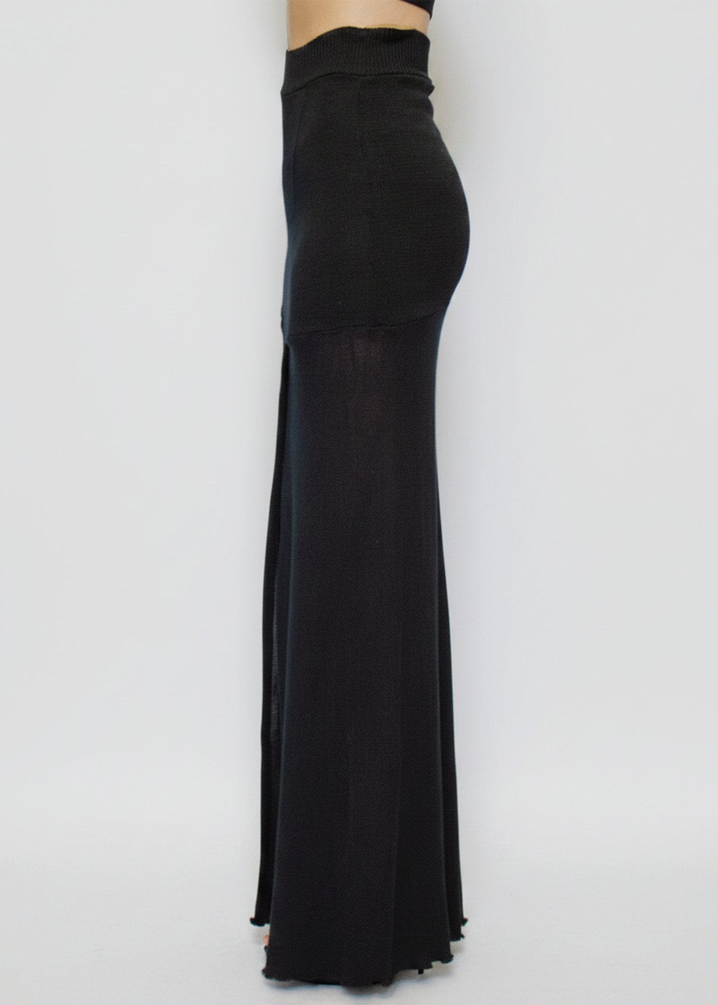 ARCHIVE 50028 - sweep skirt black