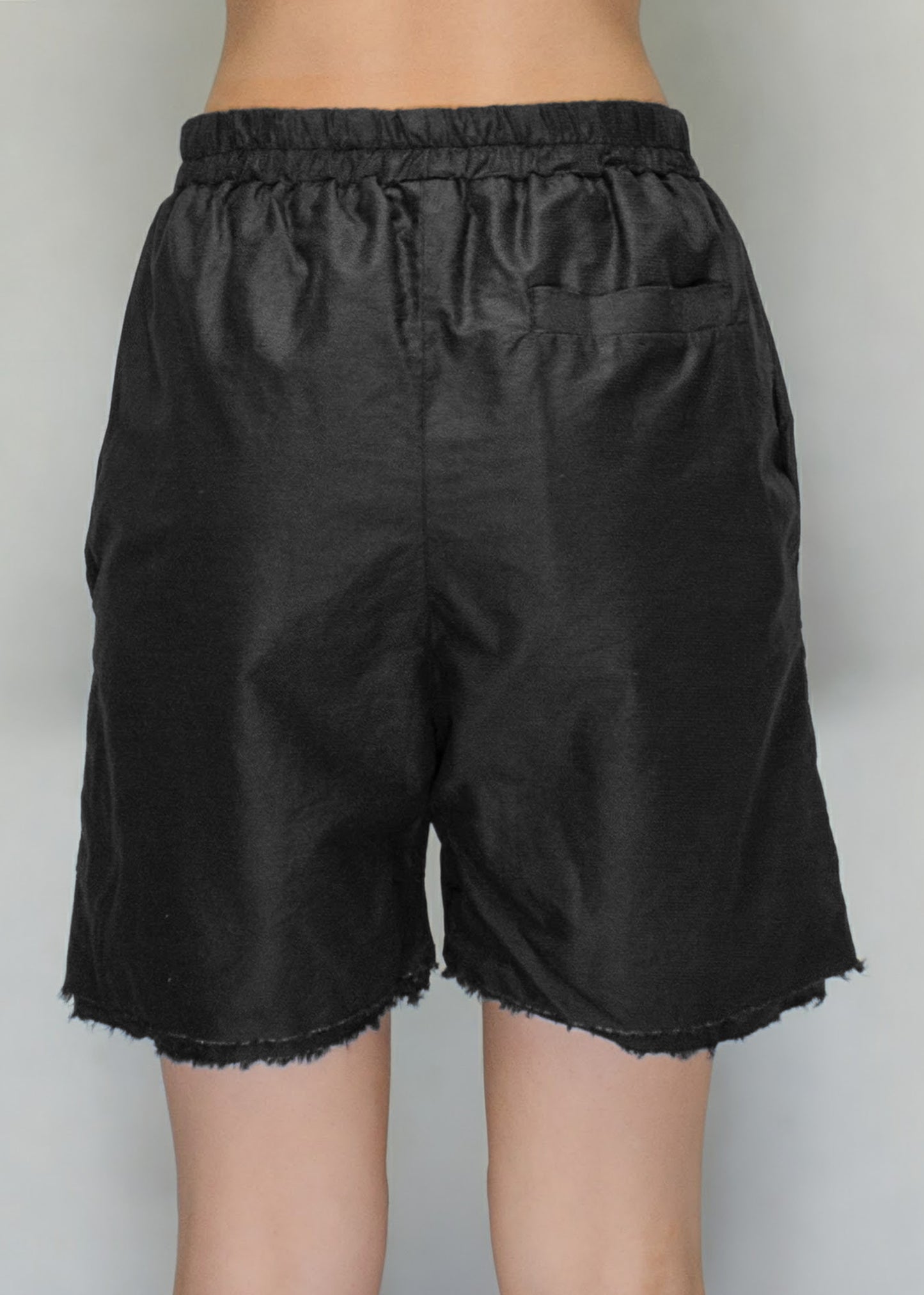 ARCHIVE 50054 - double shorts black