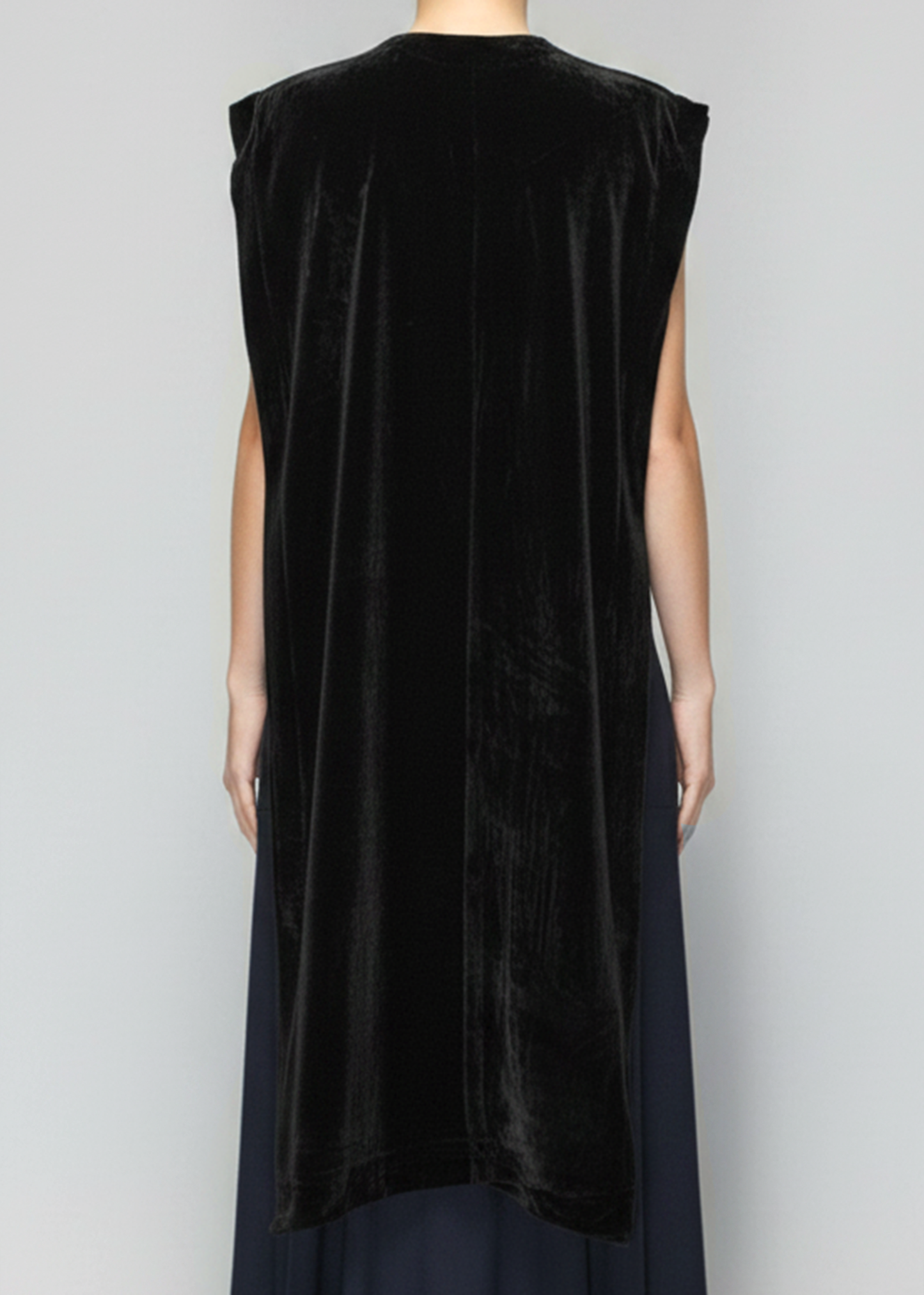 ARCHIVE 50045- silk velvet tabard black