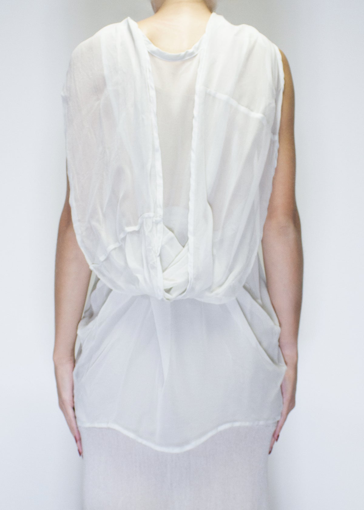 ARCHIVE 50064 - silk tube tank smoke