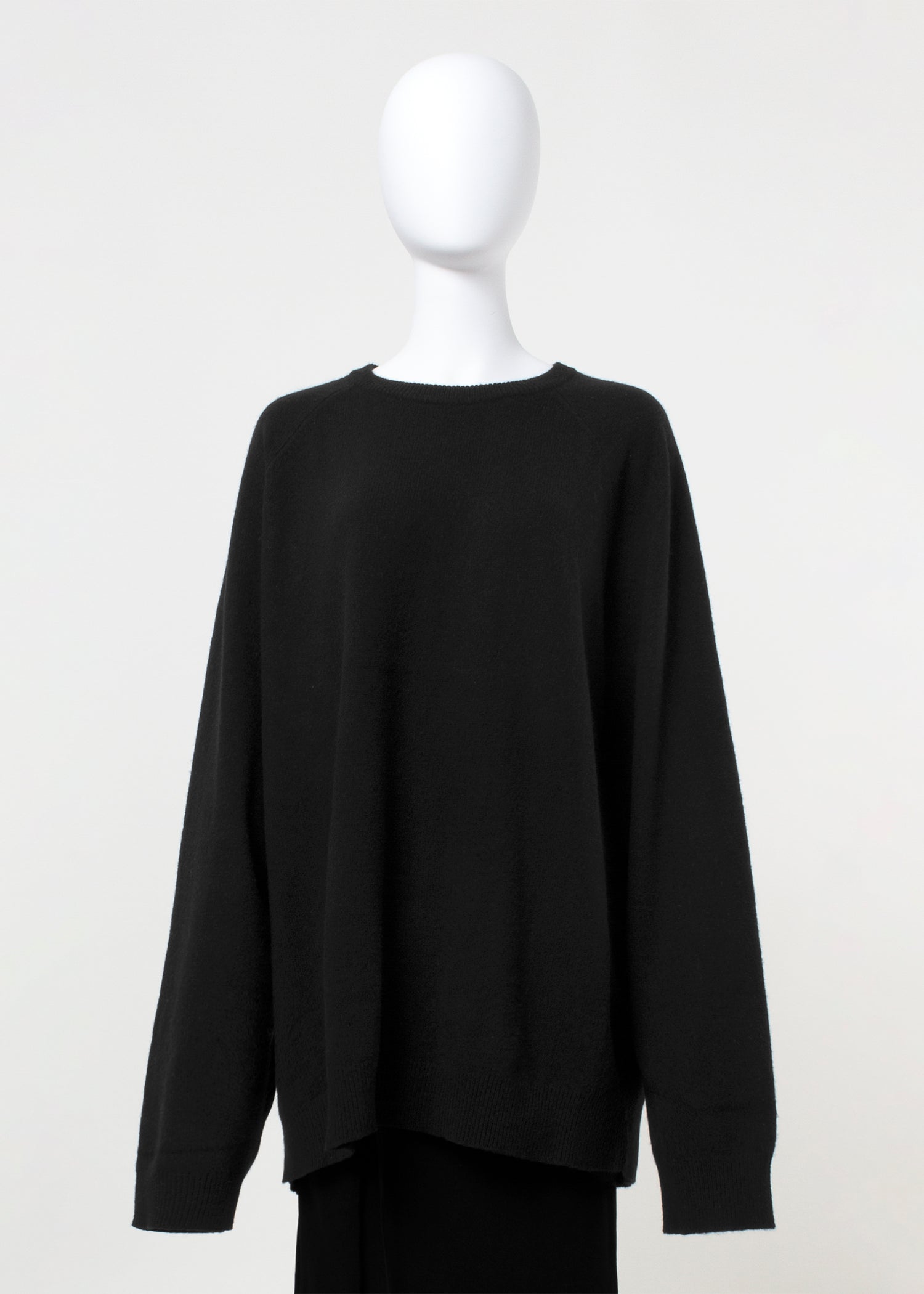 latch sweater - black
